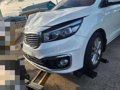 2016 Kia Carnival VIN: