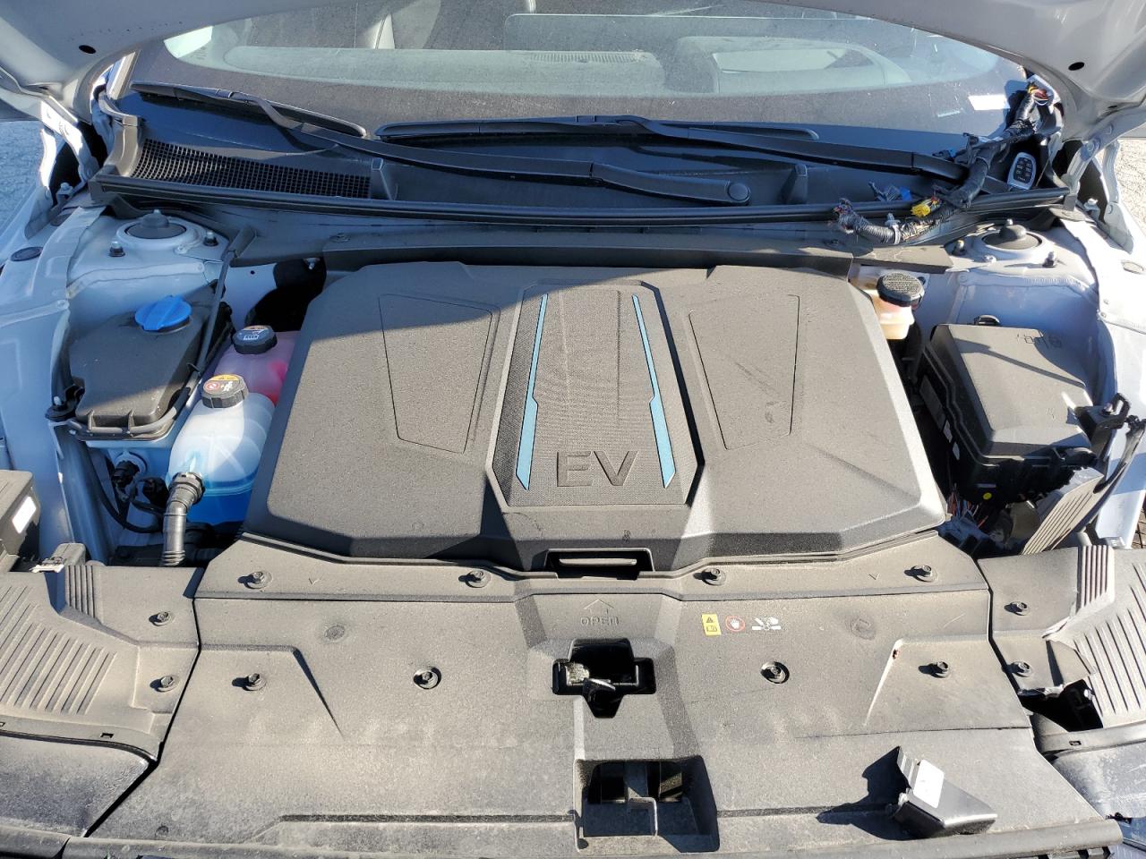 2023 HYUNDAI IONIQ 5 LIMITED VIN:KM8KR4AE6PU190188