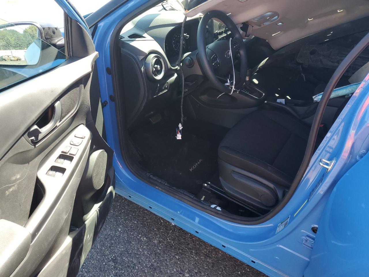 2022 HYUNDAI KONA SEL VIN:KM8K6CAB7NU902911