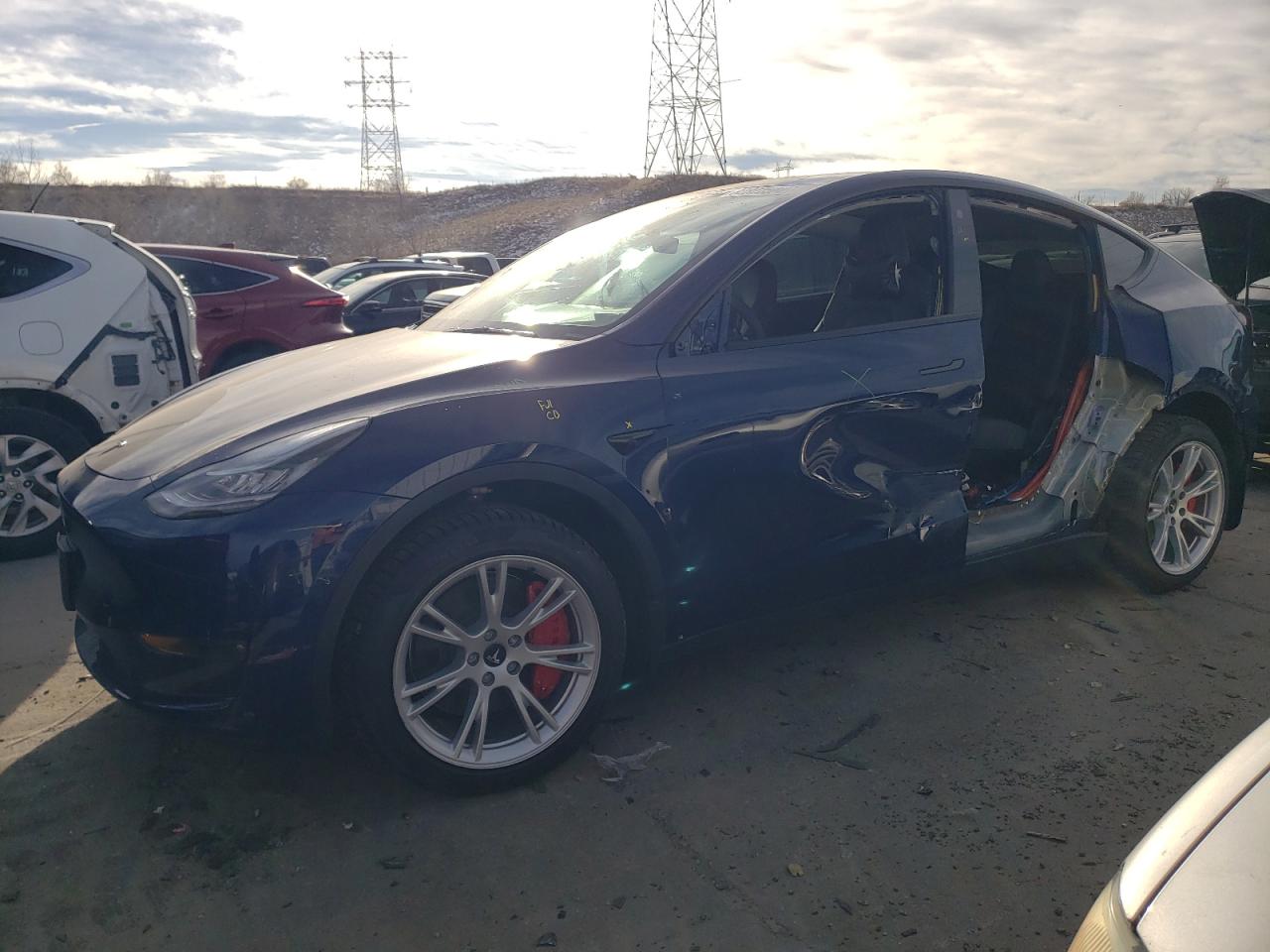 2022 TESLA MODEL Y  VIN:7SAYGDEE3NF449632