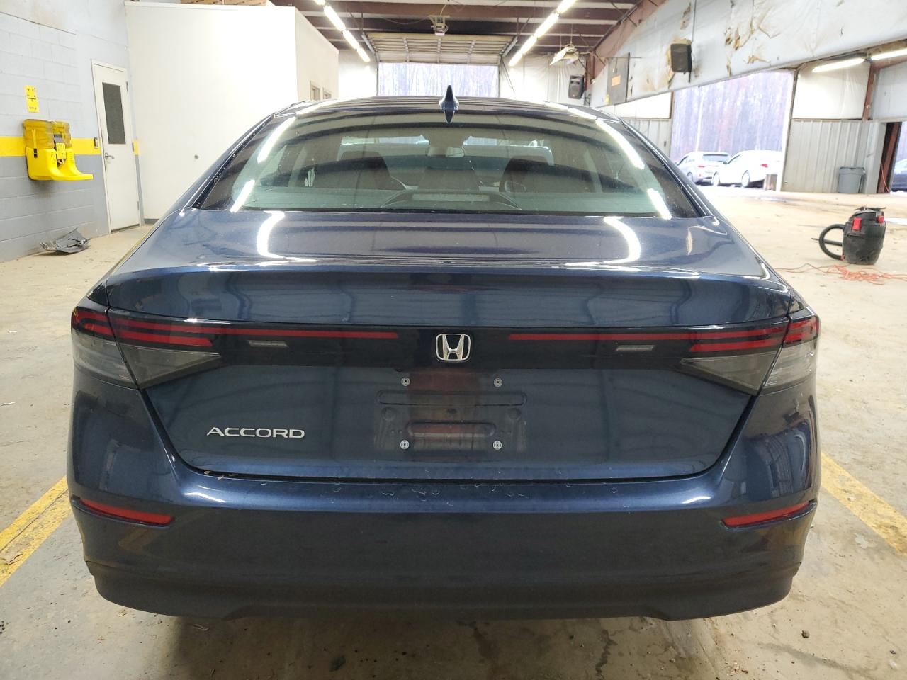 2024 HONDA ACCORD EX VIN:1HGCY1F38RA061795