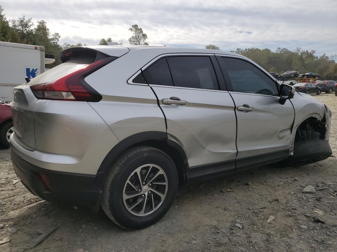 2023 MITSUBISHI ECLIPSE CROSS ES VIN:JA4ATUAA1PZ052103
