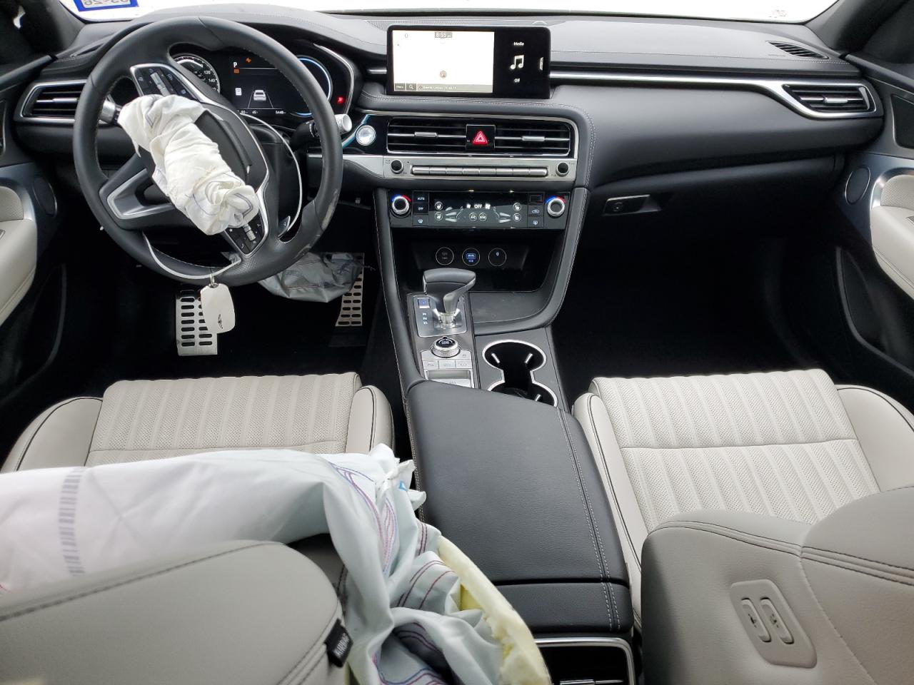 2024 GENESIS G70 BASE VIN:KMTG34SC8RU137005