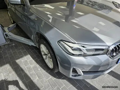 2023 BMW 520 VIN: