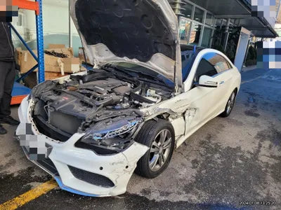 2015 Mercedes-Benz E 200 WDDKJ3EB4FF310049 VIN:WDDKJ3EB4FF310049