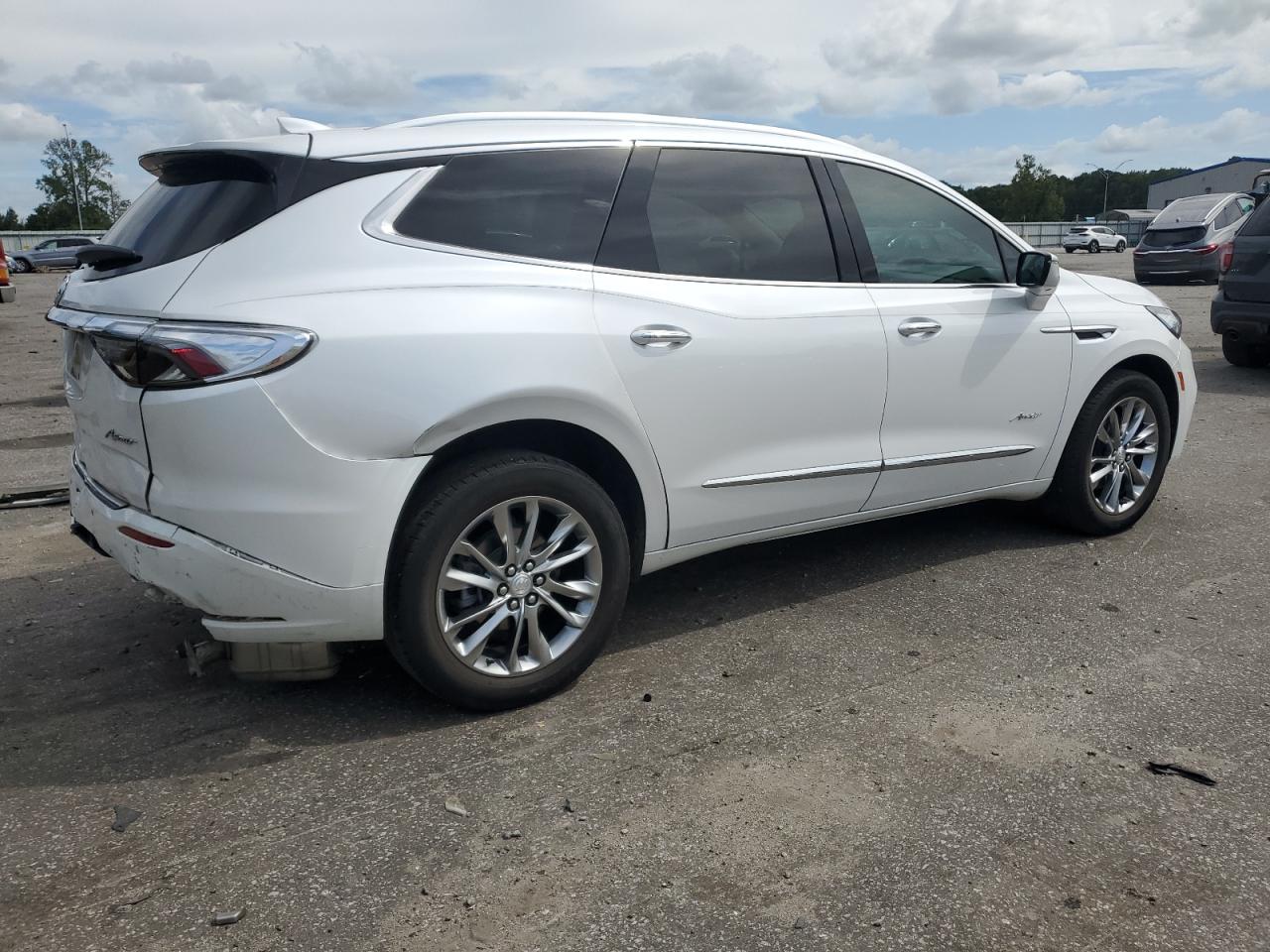 2022 BUICK ENCLAVE AVENIR VIN:5GAERDKW4NJ127342