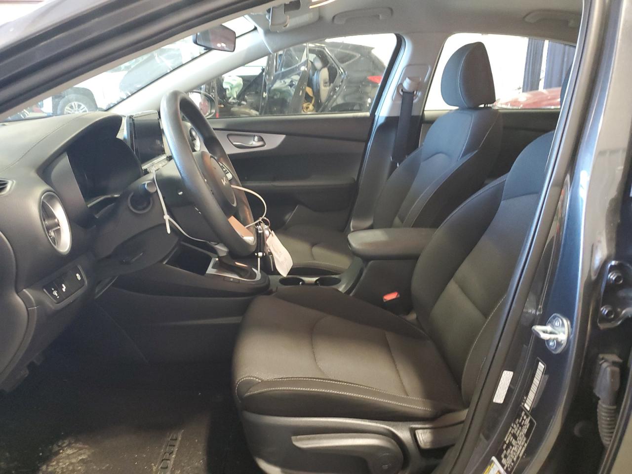 2024 KIA FORTE LX VIN:3KPF24AD9RE766245