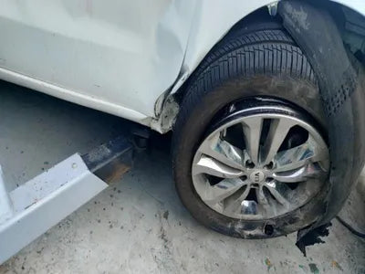 2017 Kia Carnival VIN: