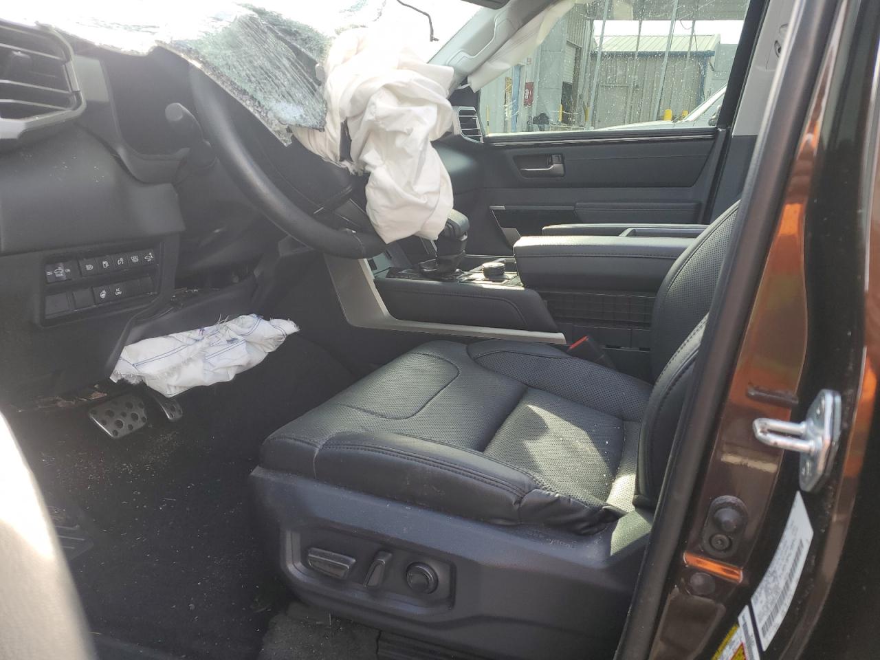 2024 TOYOTA TUNDRA CREWMAX LIMITED VIN:1HGCR6F32EA003914