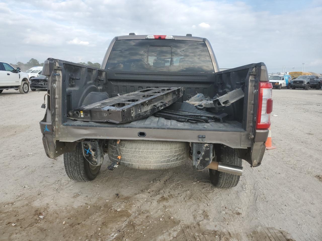 2023 FORD F150 SUPERCREW VIN:1FTFW1E89PFA47743