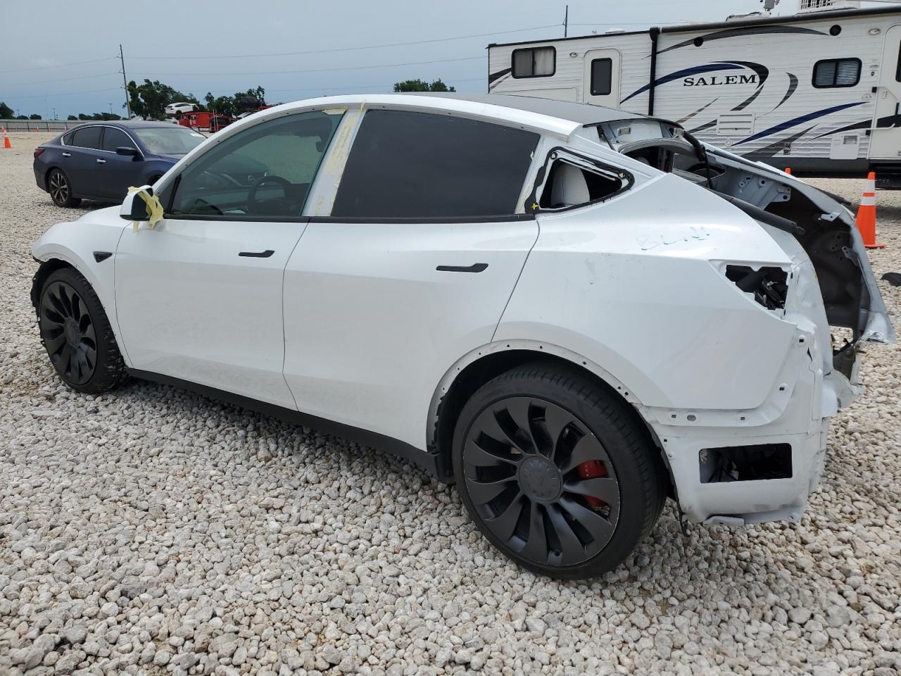 2022 TESLA MODEL Y  VIN:7SAYGDEF8NF389484