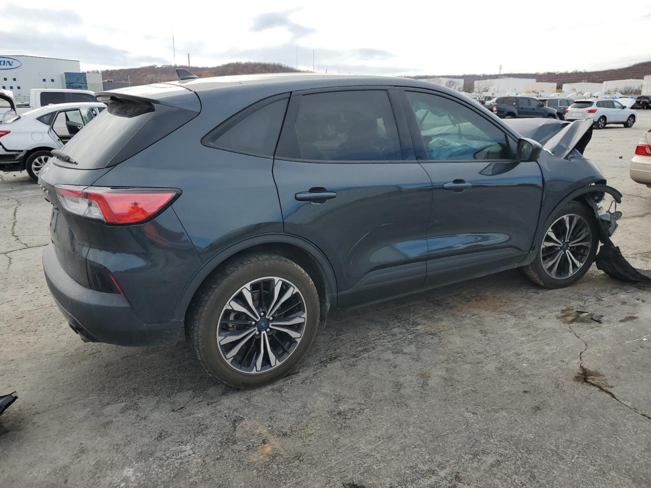 2022 FORD ESCAPE SE VIN:1FMCU0G69NUA12901