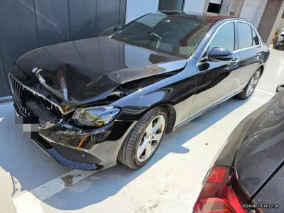 2016 Mercedes-Benz E 220 VIN: