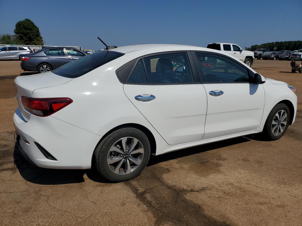 2022 KIA RIO LX VIN:3KPA24AD8NE505872