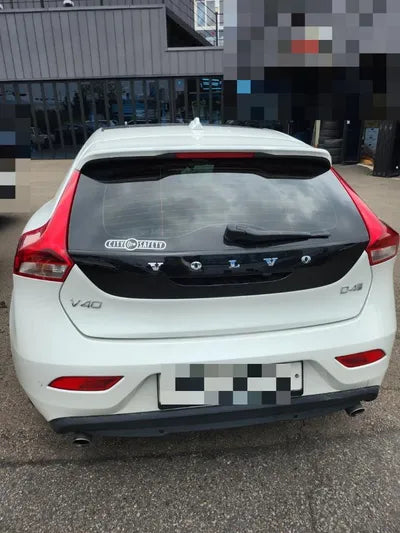 2016 Volvo V40 VIN: