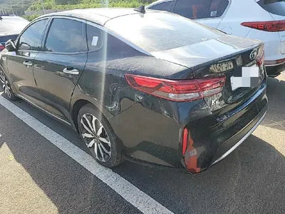 2017 Kia K5 VIN: