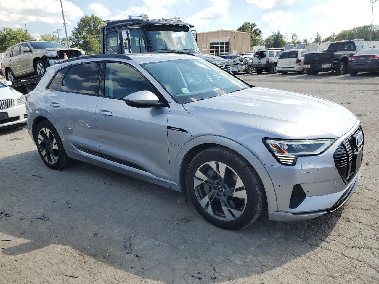 2022 AUDI E-TRON PREMIUM VIN:WA1AAAGE9NB046702