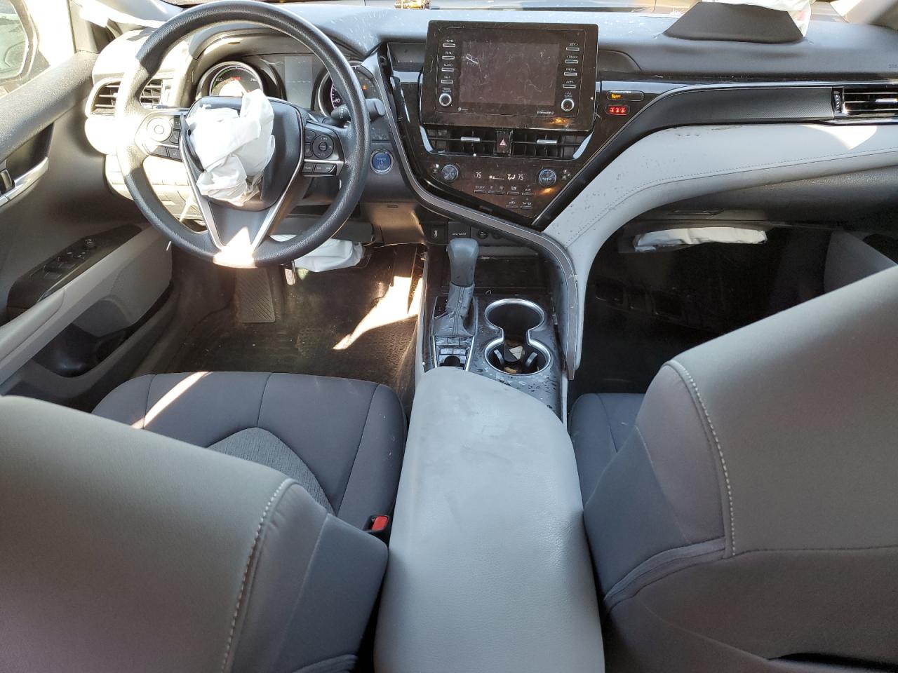 2022 TOYOTA CAMRY LE VIN:4T1C31AK3NU580320