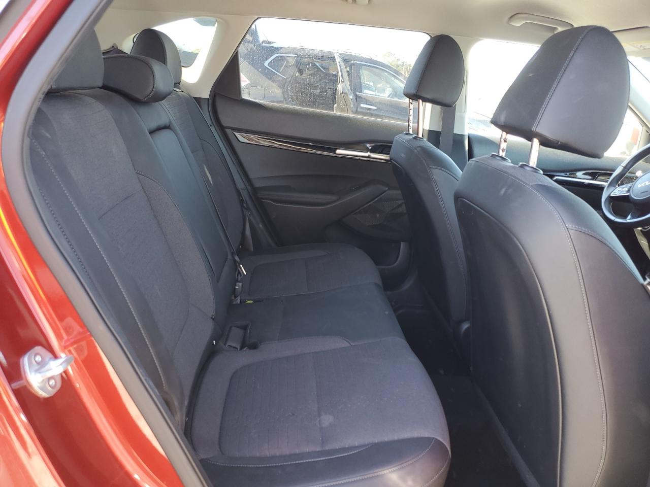 2023 KIA SELTOS S VIN:KNDEU2AA9P7427305