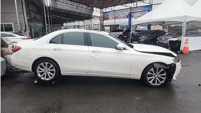 2017 Mercedes-Benz E 220 205KMWDDZF0EB8HA0 VIN:205KMWDDZF0EB8HA0