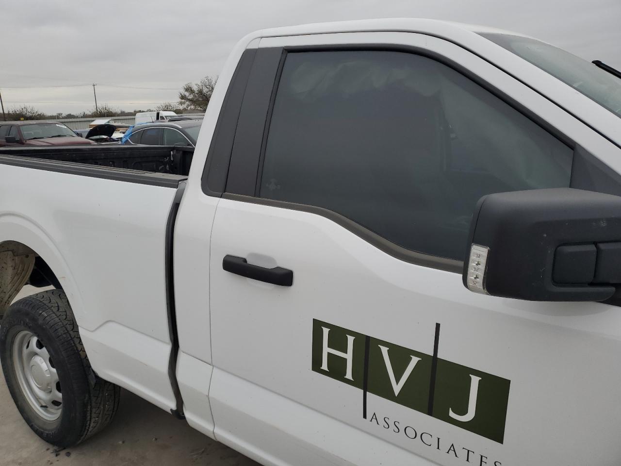 2023 FORD F150  VIN:1FTMF1EB6PKE37337