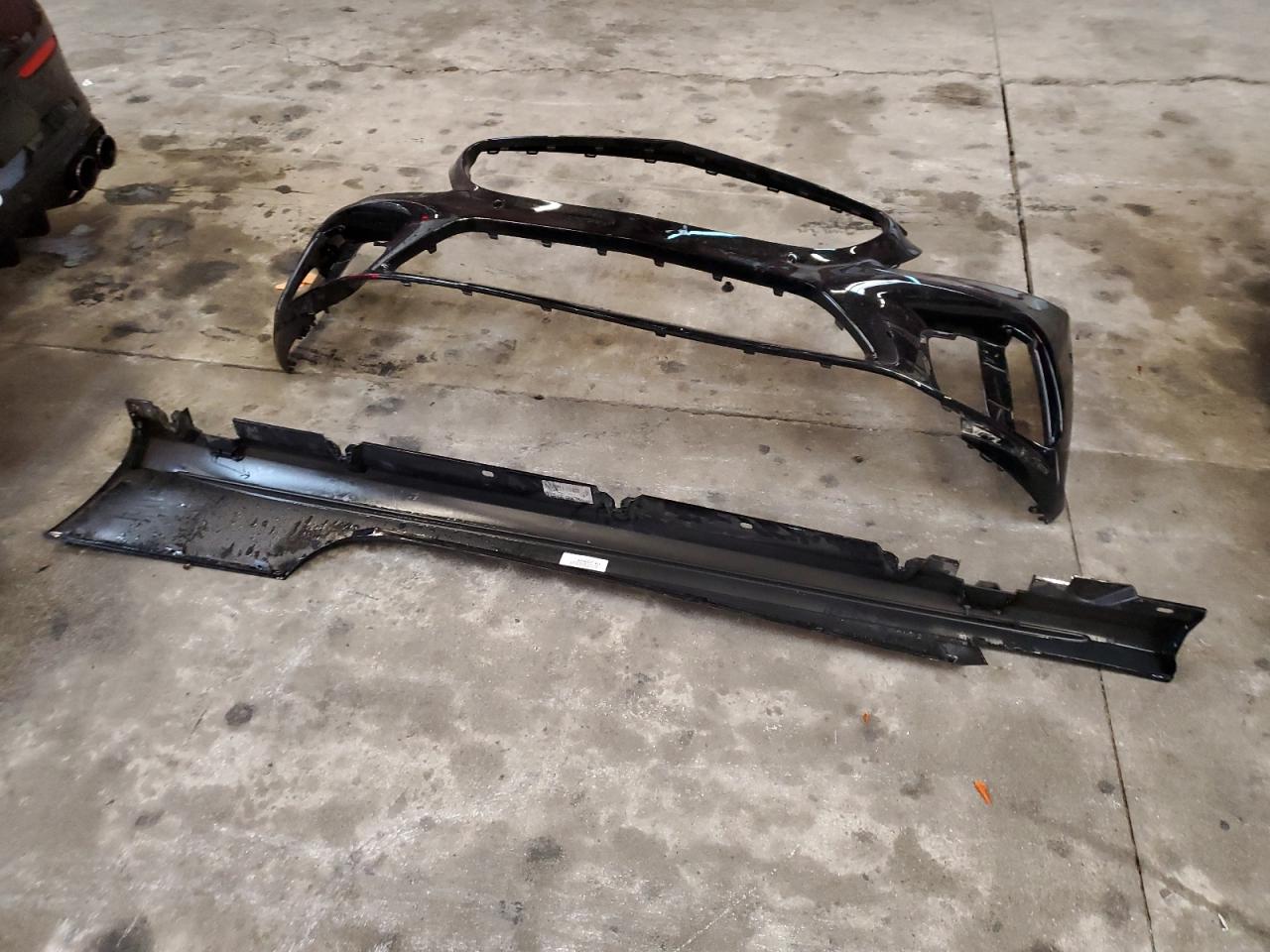 2023 MERCEDES-BENZ C 43 AMG VIN:W1KWJ6EB8PG124979