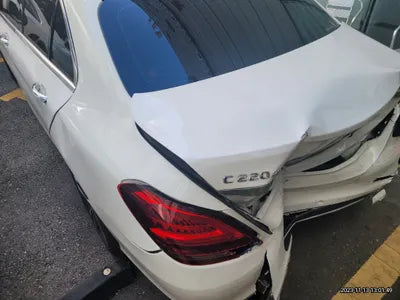 2020 Mercedes-Benz C 220 VIN: