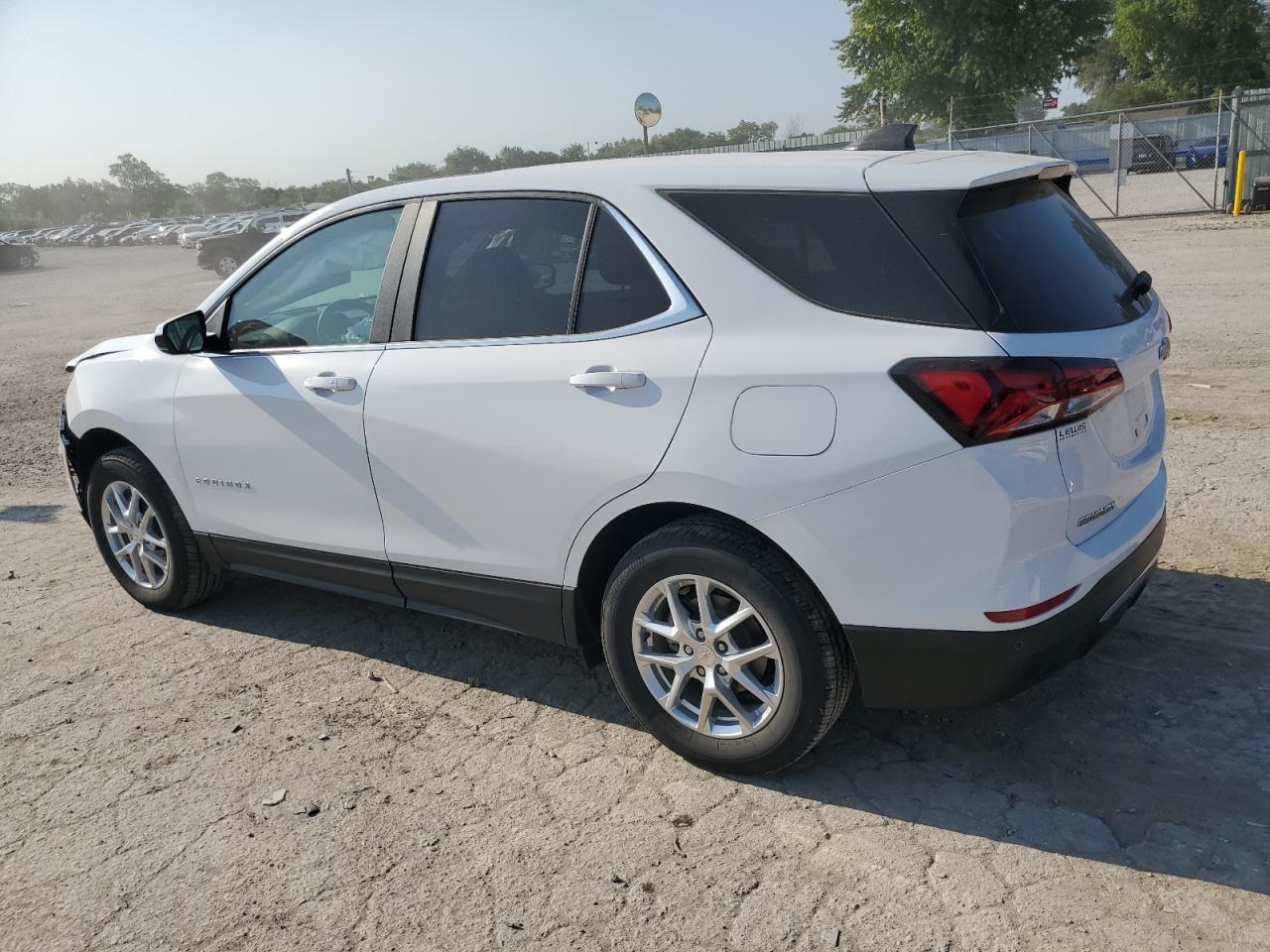 2022 CHEVROLET EQUINOX LT VIN:3GNAXUEV7NL151897