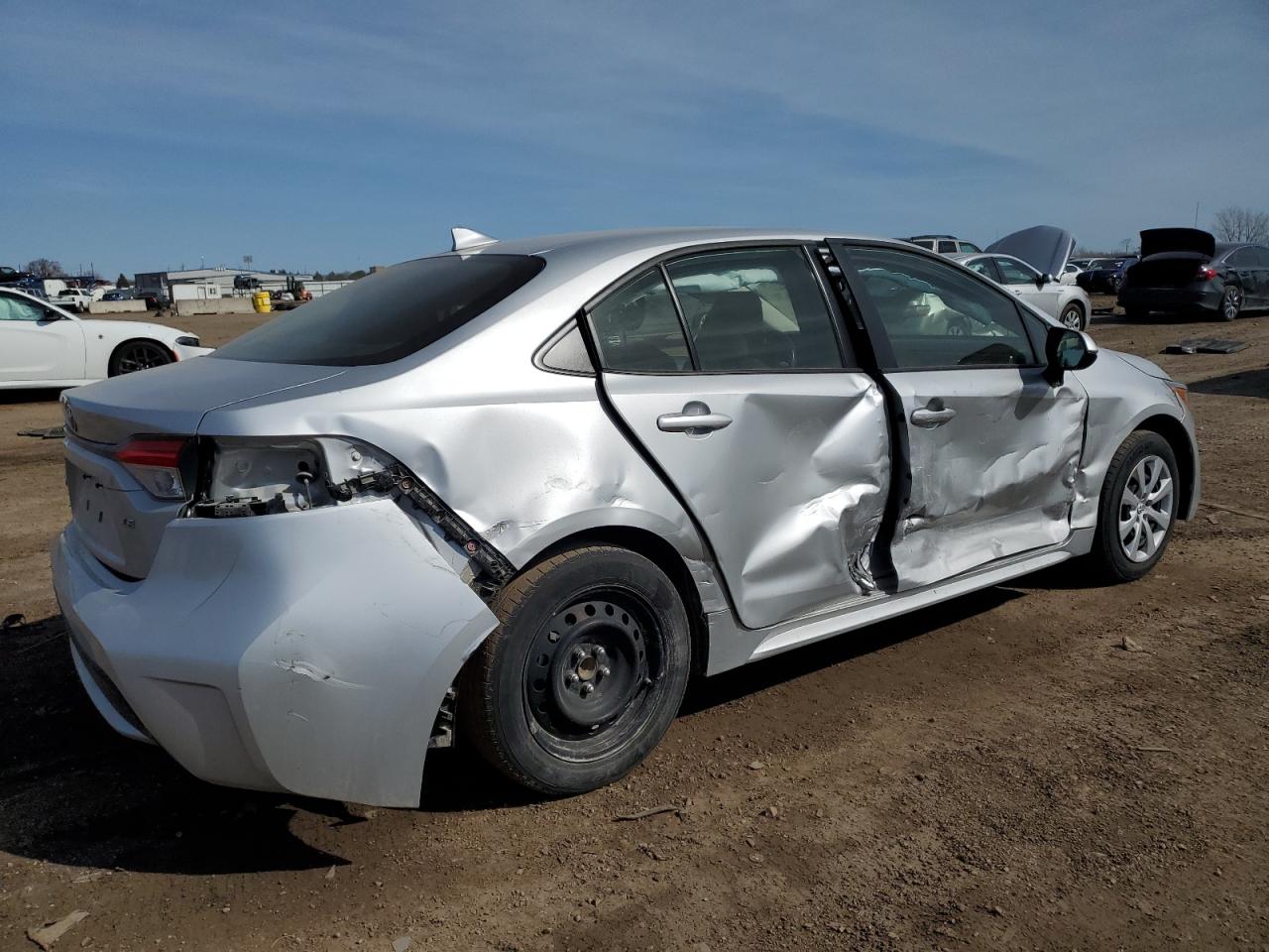 2022 TOYOTA COROLLA LE VIN:JTDEPMAE3N3013074