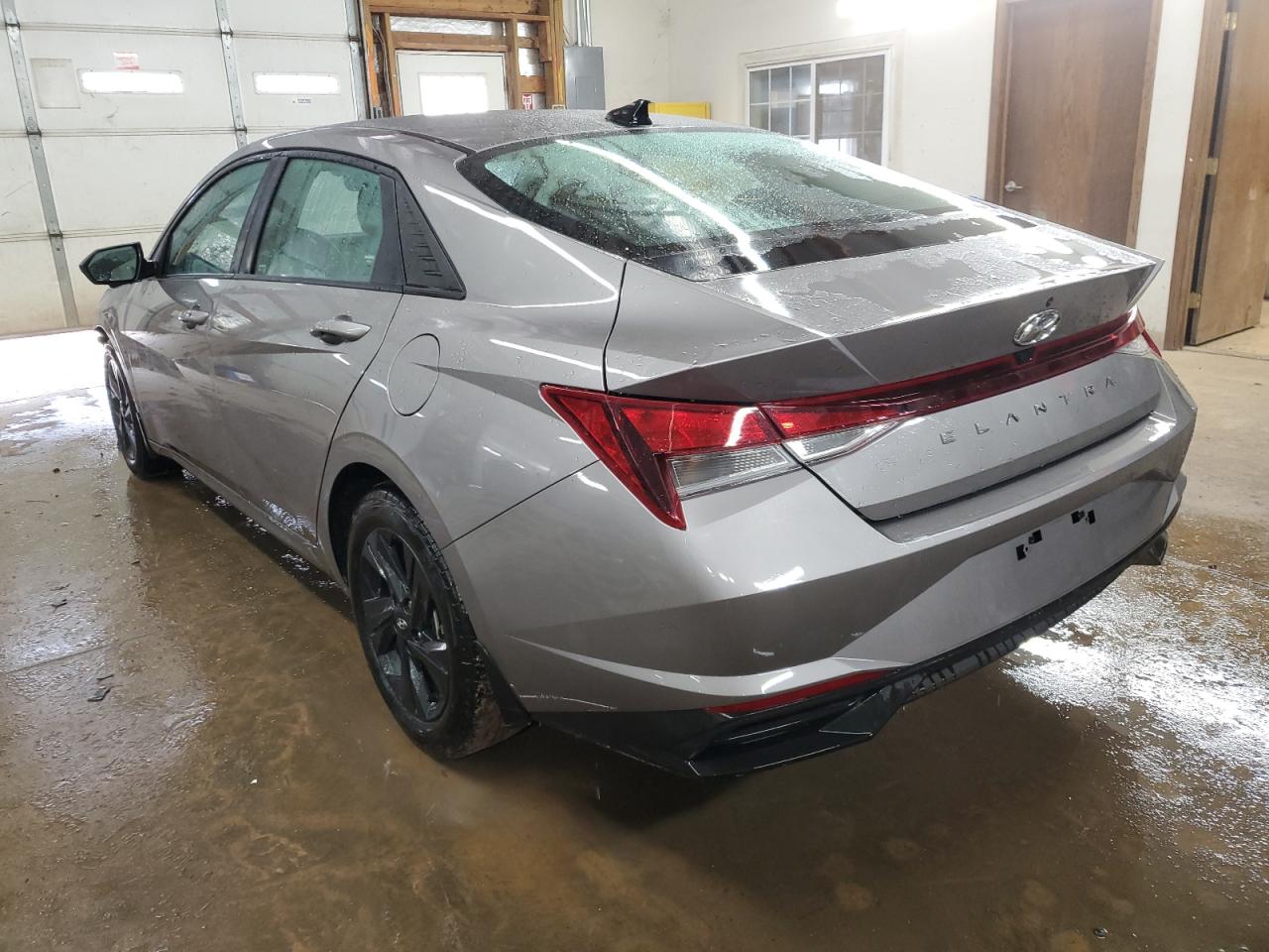 2022 HYUNDAI ELANTRA SEL VIN:KMHLM4AG7NU336423
