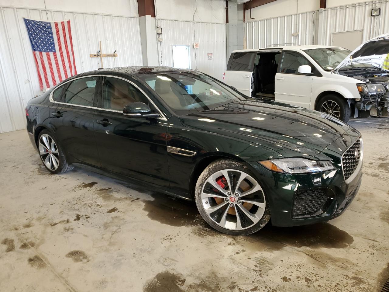 2023 JAGUAR XF R-DYNAMIC SE VIN:SAJBL4GX0PCY93341