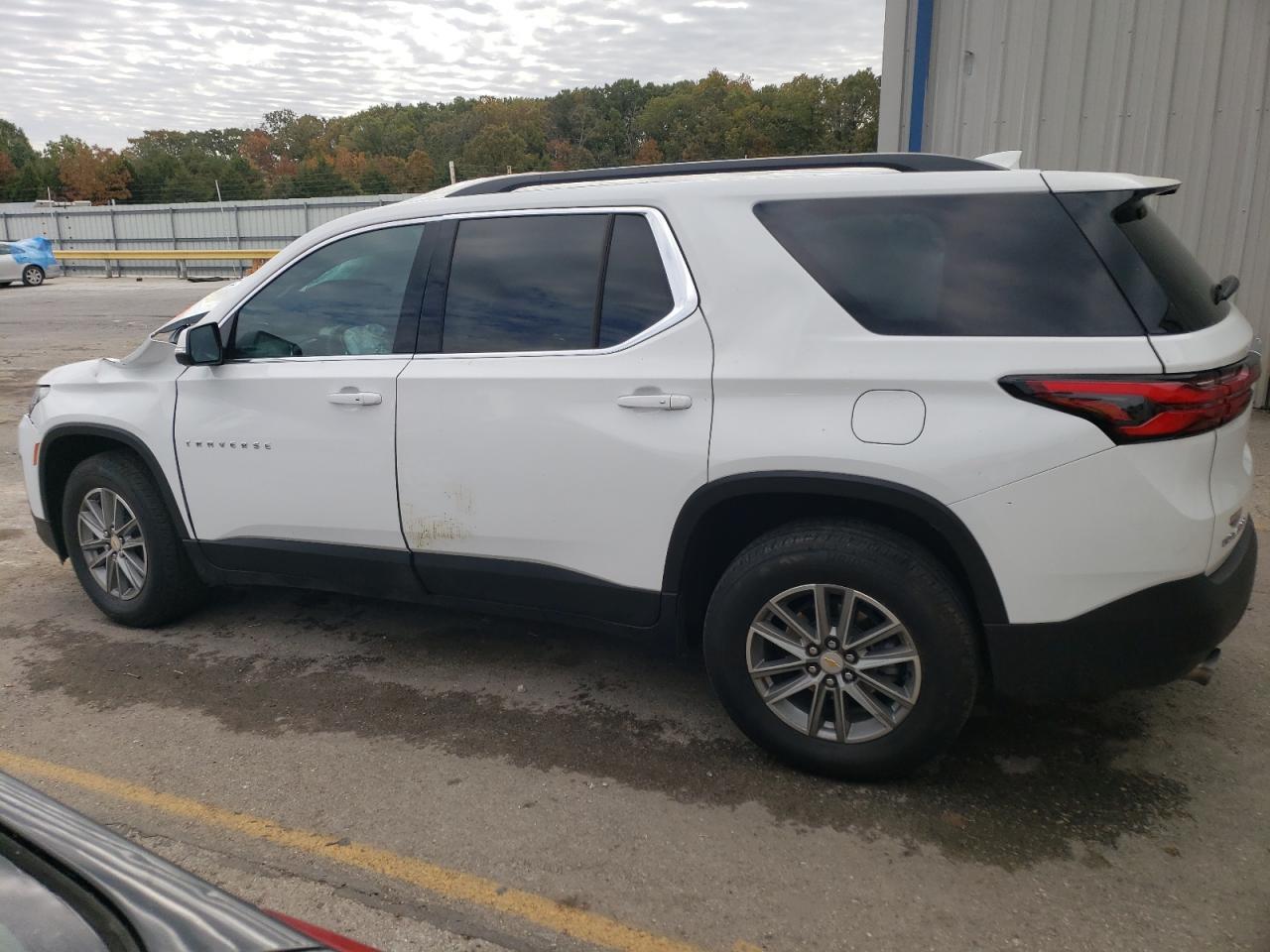 2023 CHEVROLET TRAVERSE LT VIN:1GNERGKW4PJ255428
