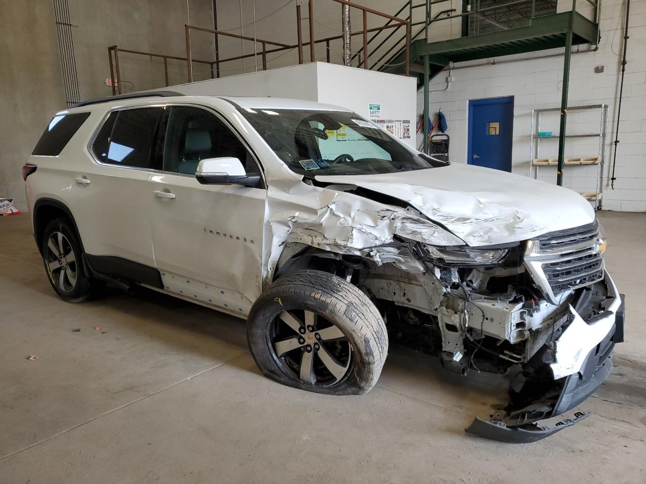 2023 CHEVROLET TRAVERSE LT VIN:1GNEVHKW1PJ282040