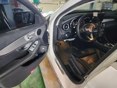 2014 Mercedes-Benz C 220 VIN: