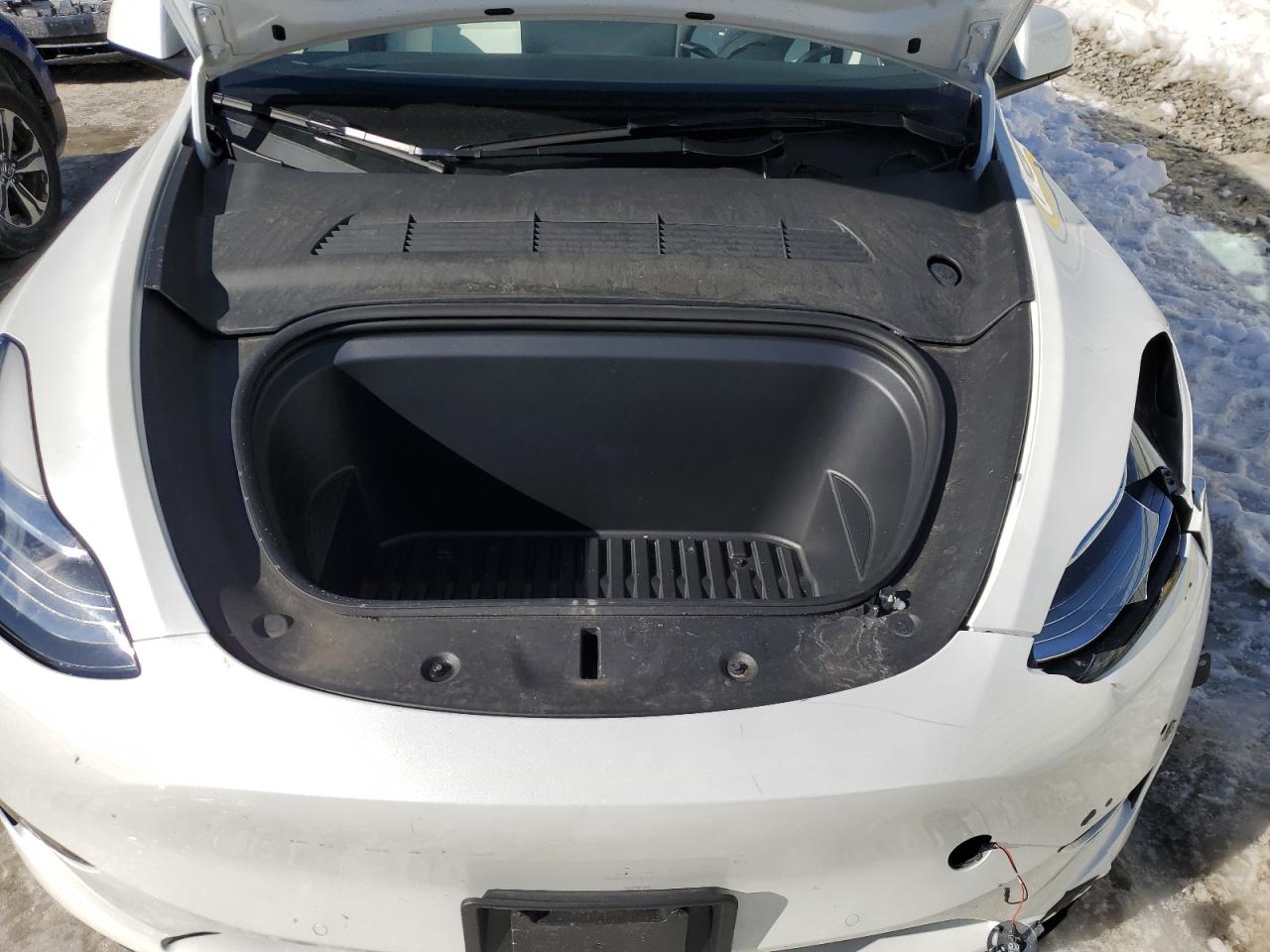 2022 TESLA MODEL Y  VIN:7SAYGDEE2NF339753