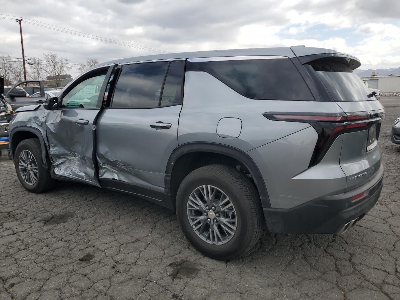 2024 CHEVROLET TRAVERSE LS VIN:1GNEREKS7RJ217874