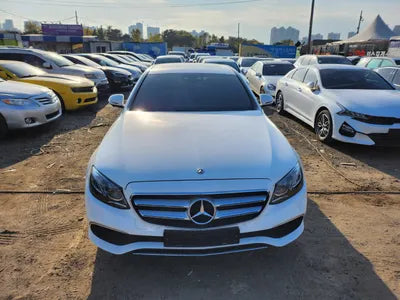 2019 Mercedes-Benz E 300 WDDZF4KB6KA591174 VIN:WDDZF4KB6KA591174