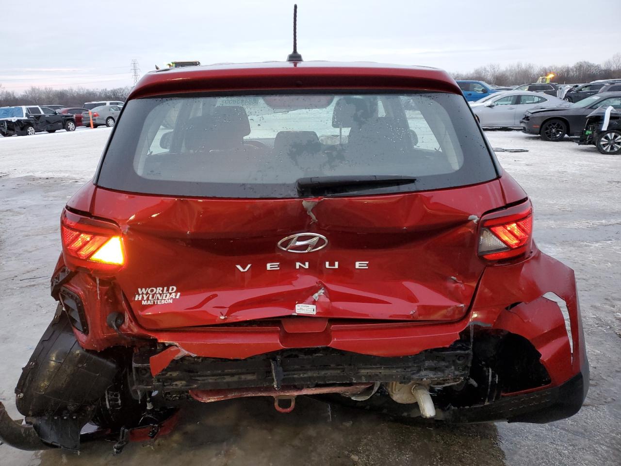 2024 HYUNDAI VENUE SE VIN:KMHRB8A32RU303324