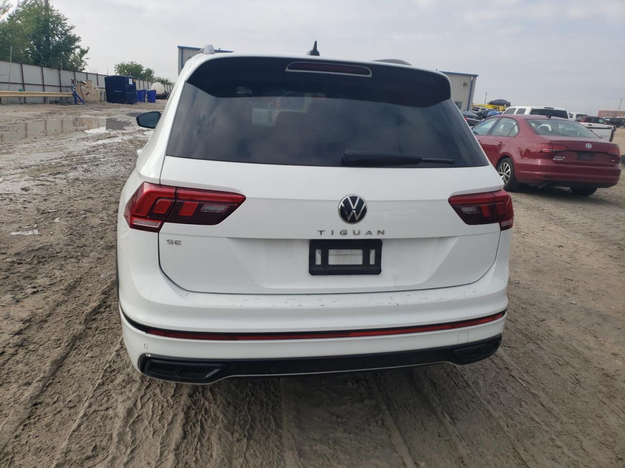 2022 VOLKSWAGEN TIGUAN SE R-LINE BLACK VIN:3VVCB7AX2NM026276