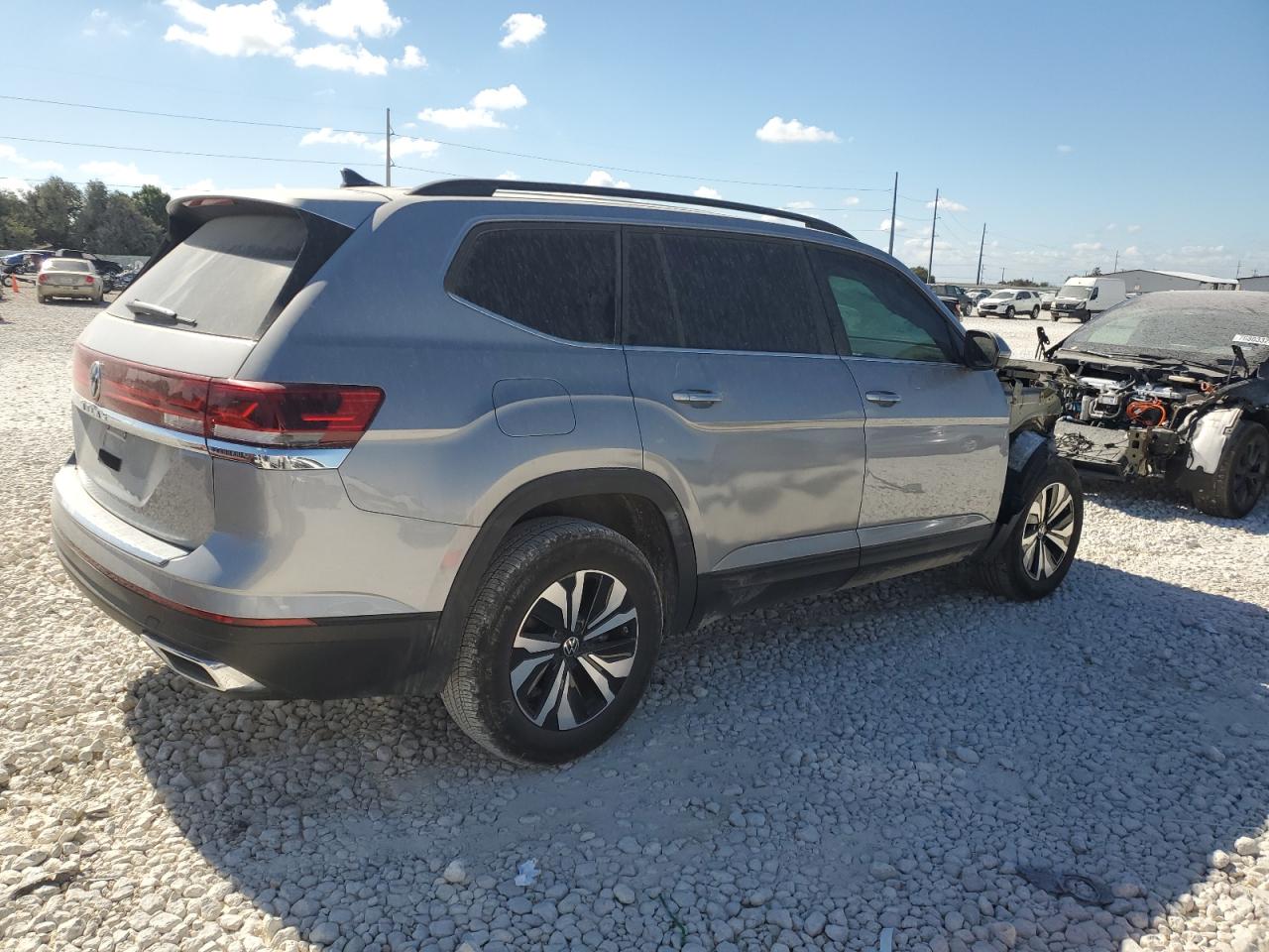 2024 VOLKSWAGEN ATLAS SE VIN:1V2DR2CA2RC521769