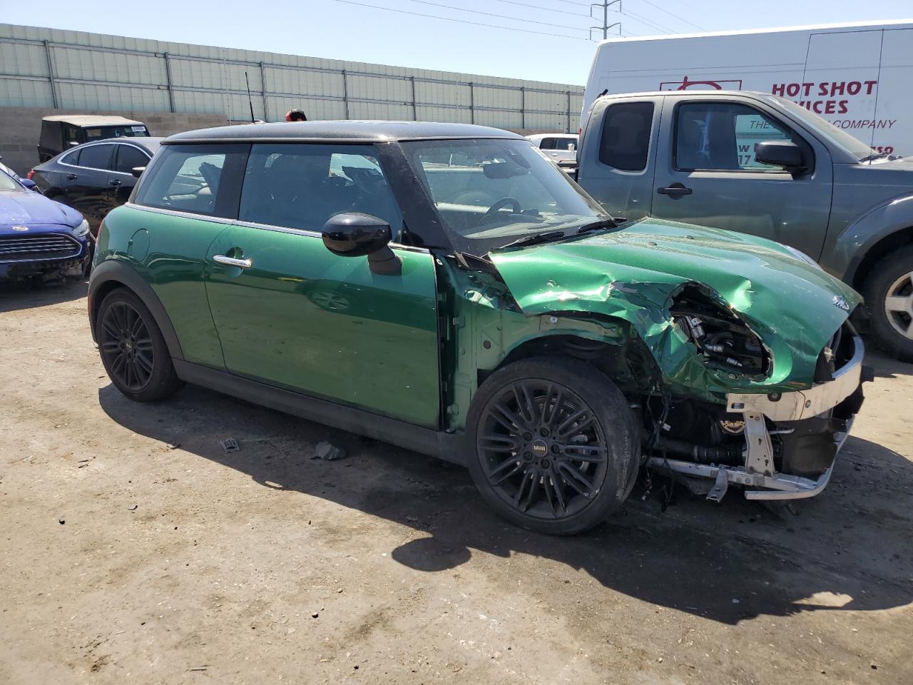 2022 MINI COOPER  VIN:WMW33DH01N2R22026