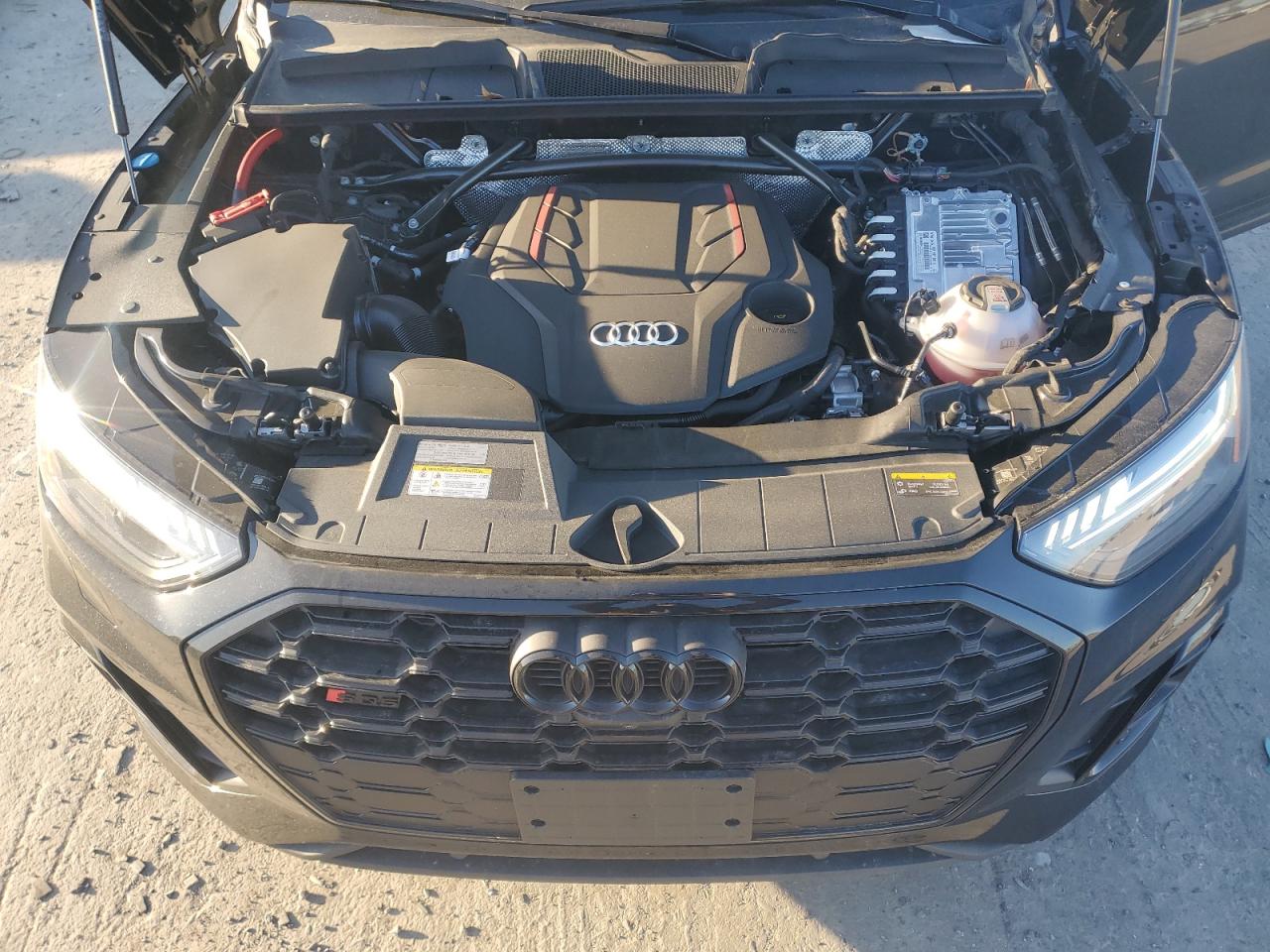 2024 AUDI SQ5 PRESTIGE VIN:WA1C4AFY5R2140190