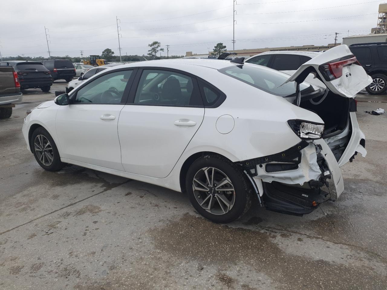 2024 KIA FORTE LX VIN:3KPF24ADXRE819079