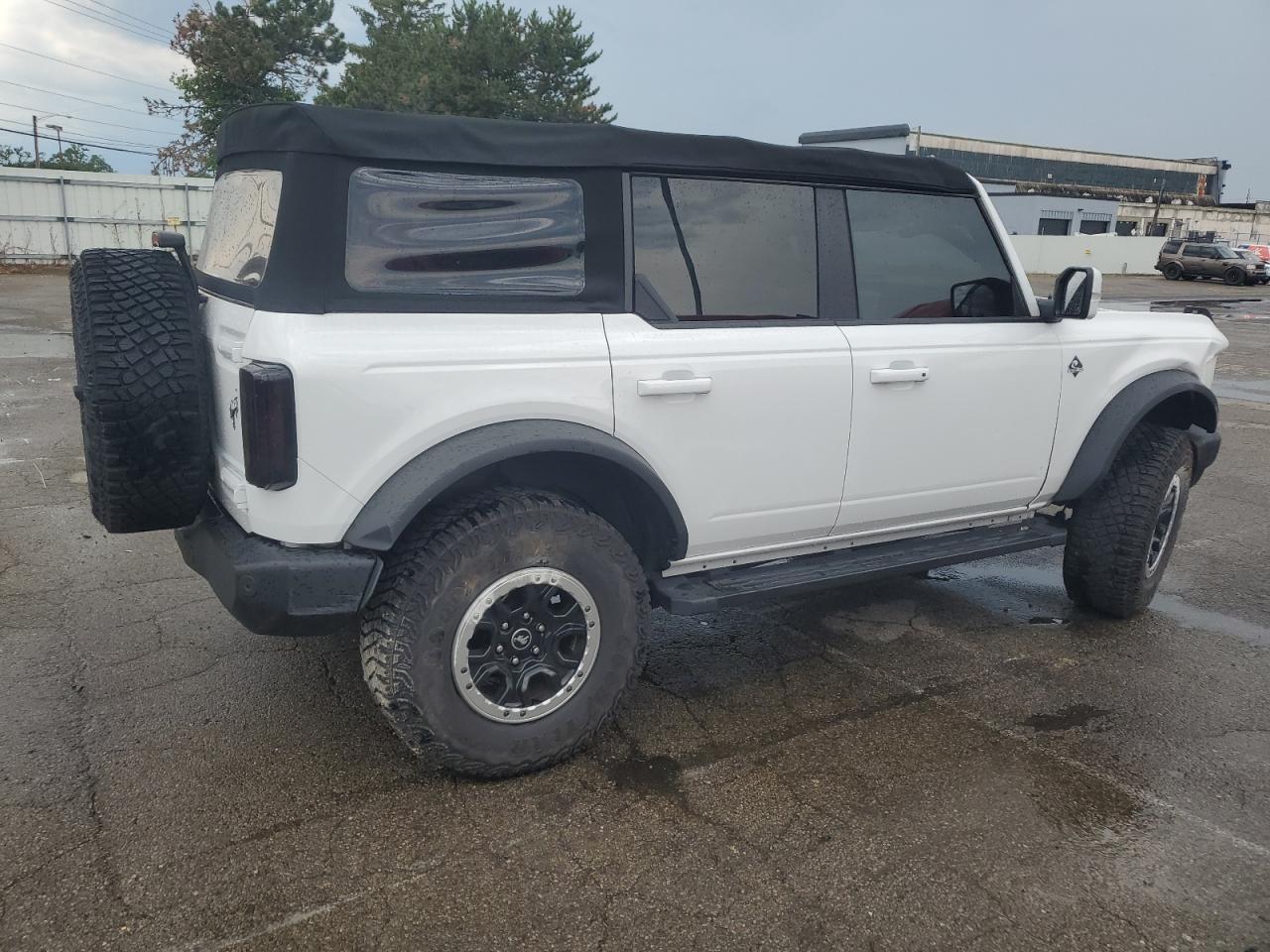 2022 FORD BRONCO BASE VIN:1FMEE5DP0NLA92563