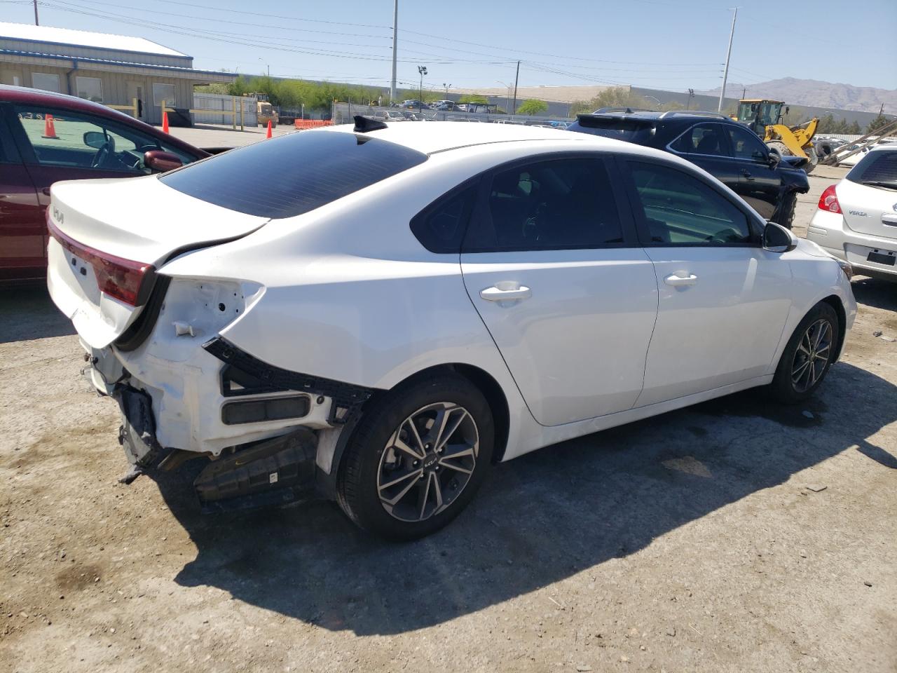 2022 KIA FORTE FE VIN:3KPF24AD2NE441706