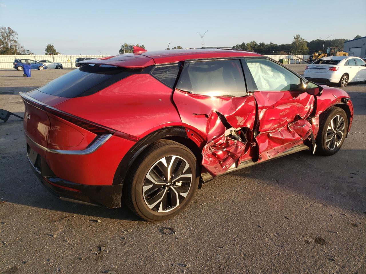 2022 KIA EV6 LIGHT VIN:KNDC3DLC4N5074484