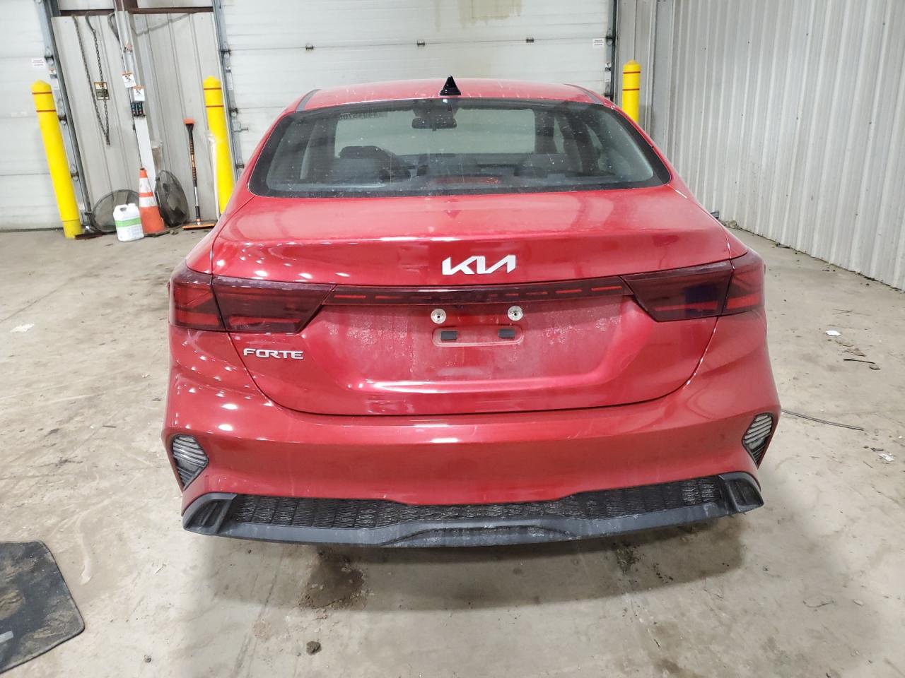 2023 KIA FORTE LX VIN:3KPF24AD2PE505472
