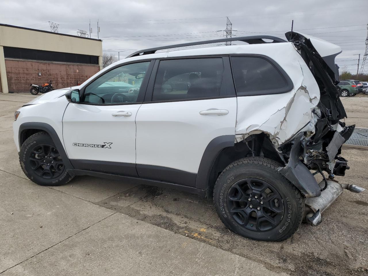 2022 JEEP CHEROKEE LATITUDE VIN:1C4PJMCX5ND528984