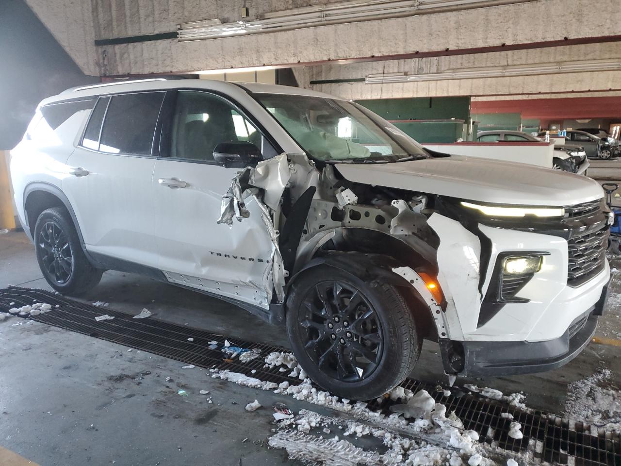 2024 CHEVROLET TRAVERSE LT VIN:1GNERGKS5RJ151885