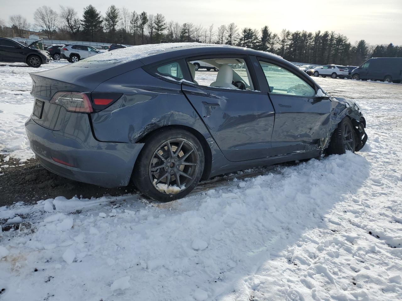 2023 TESLA MODEL 3  VIN:5YJ3E1EA0PF547948